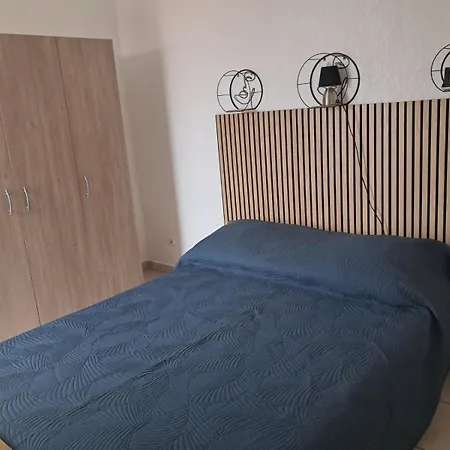 Mirandas 1 Apartman *